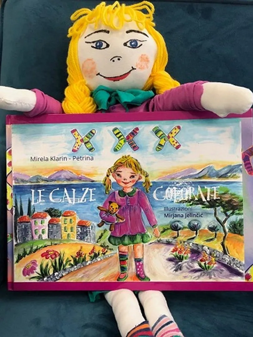 Šarene čarapice  predstavljene u Italiji  25.03.2019  7