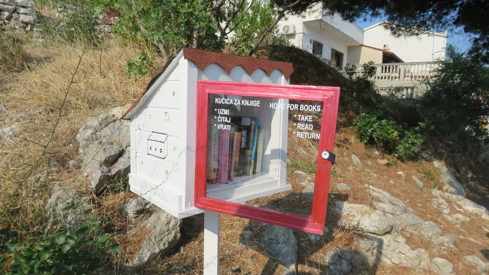 Knjige dobile kućicu!