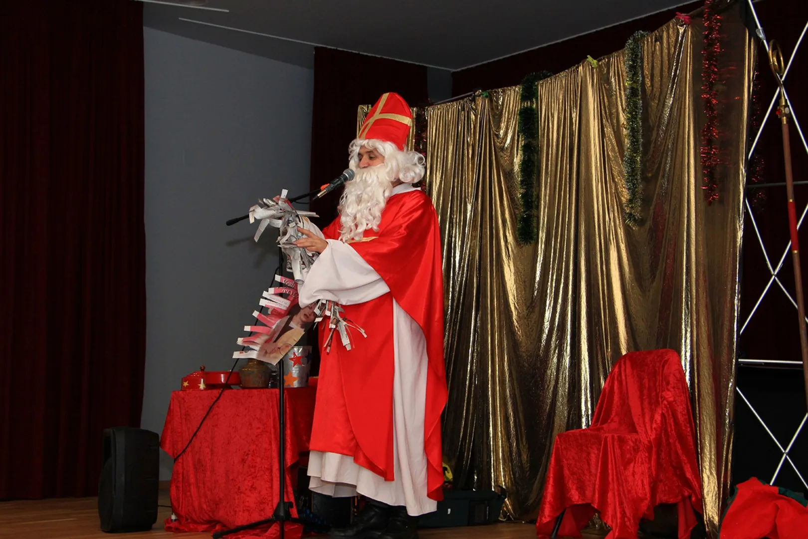 Sveti Nikola stigao u Općinu Tisno!